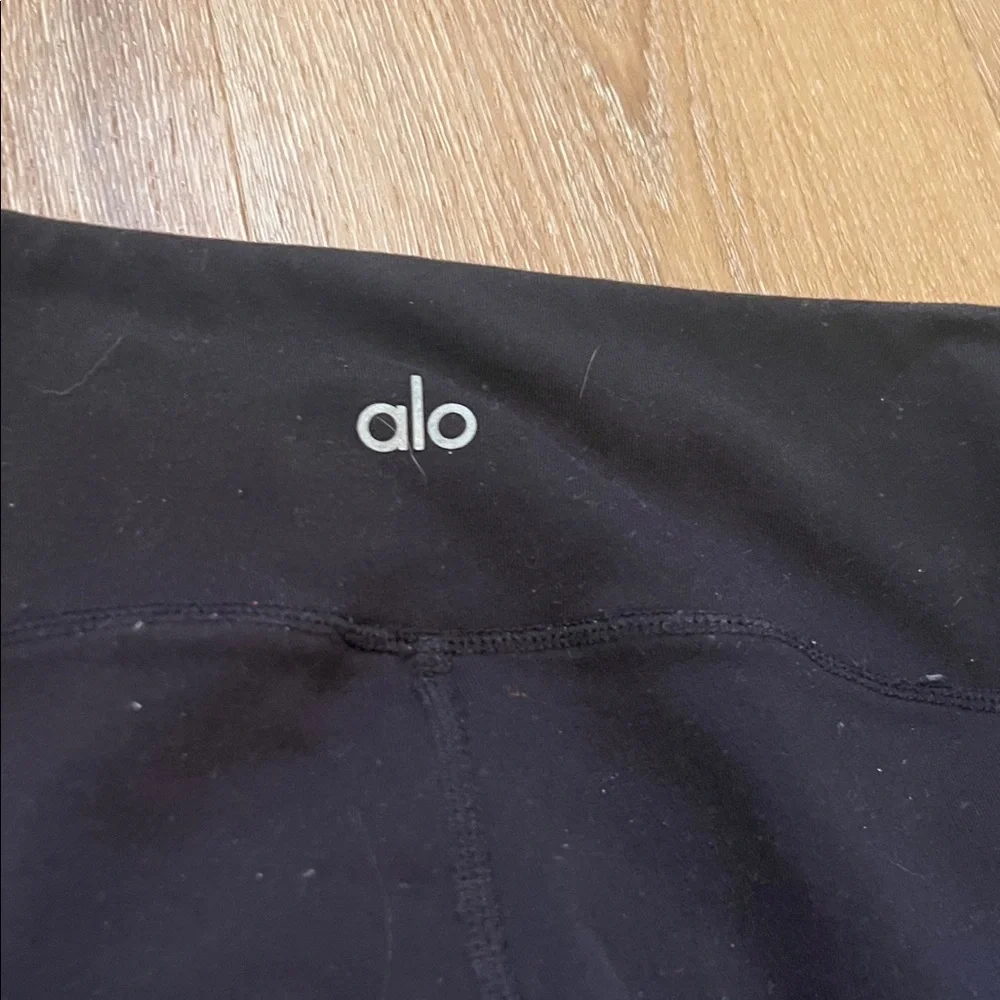 Alo Medium Black Leggings with Striped Design Gently Used